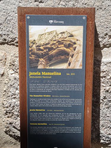 Janela Manuelina - Torre Medieval - Alojamento Local
